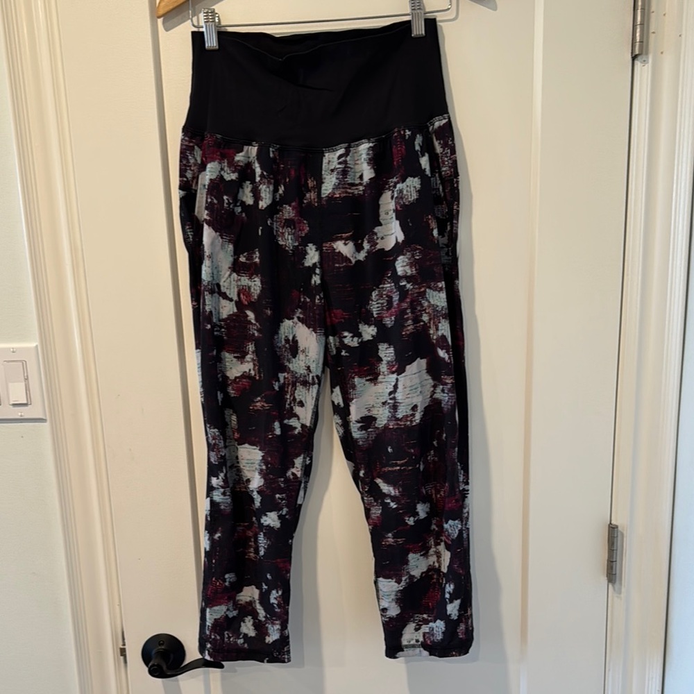 lululemon athletica Black and Red Patterned Joggers